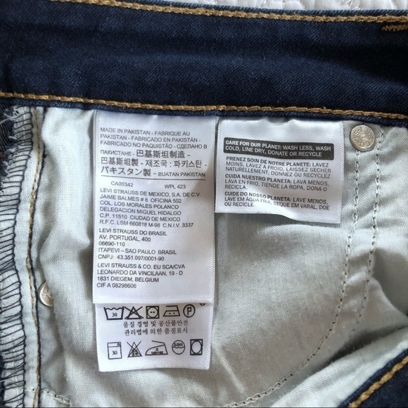 Levi's 721 High Rise Skinny Raw Hem Jeans - Picture 5 of 10